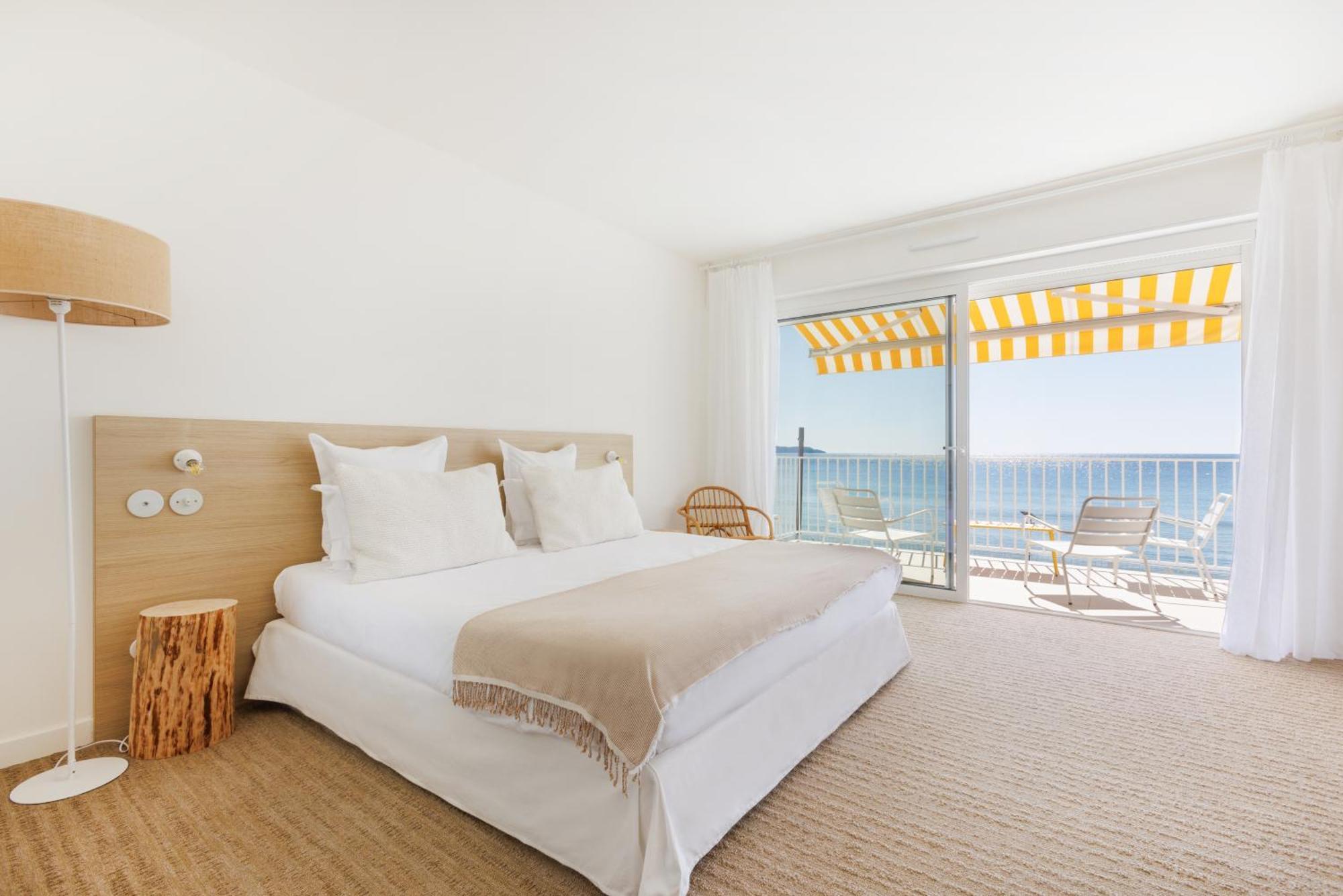 Belle Vue Hotel Cavalaire-sur-Mer Exterior photo